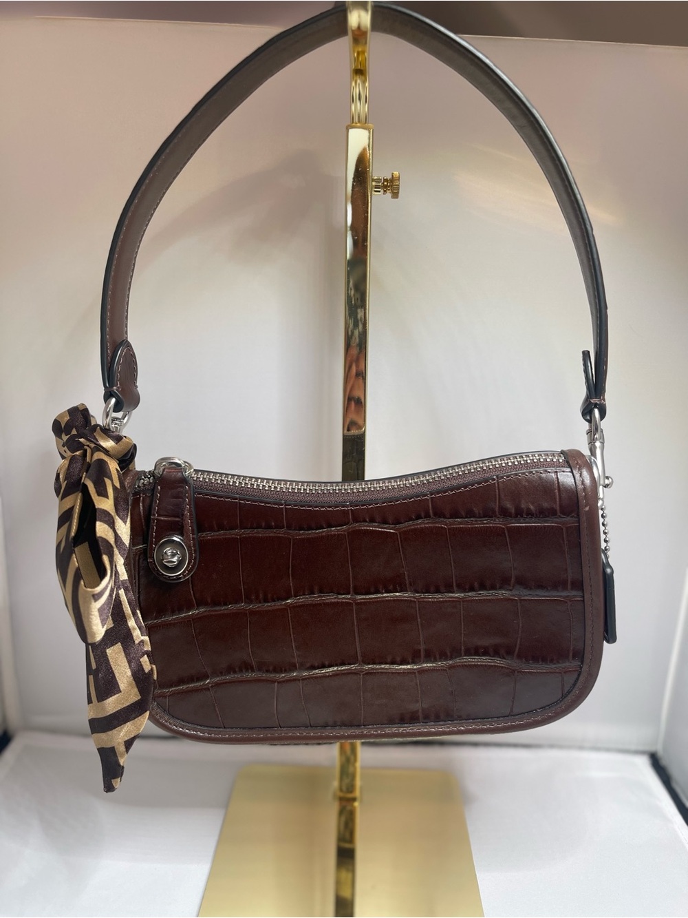 Coach Swinger 20 Brown Croc-Embossed Shoulder Bag (CP024)